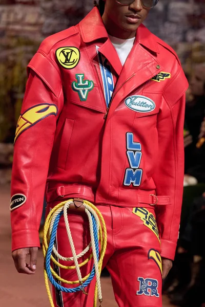 Look 138